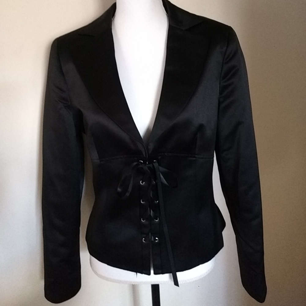Prague satin top